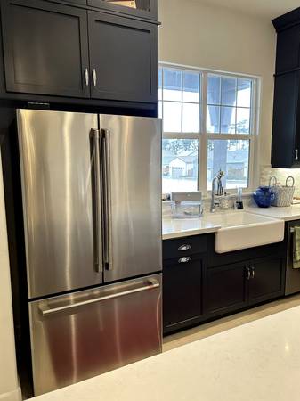 $1,475 Private Room and Bath in Gorgeous New Home Near the Beach, CSUMB, CHOM (Sea Haven/Marina)64054765952001124