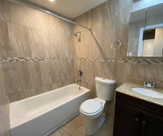 $1,439 / 1br - ¿Difícil programar una visita? ¡Pida un recorrido por video!!!!! (Highland Park)64013366778241124