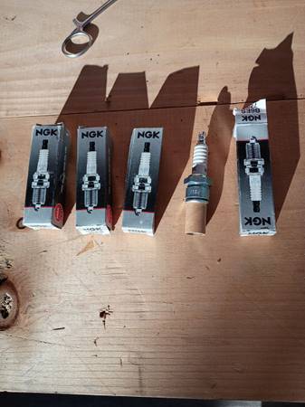spark plugs 1