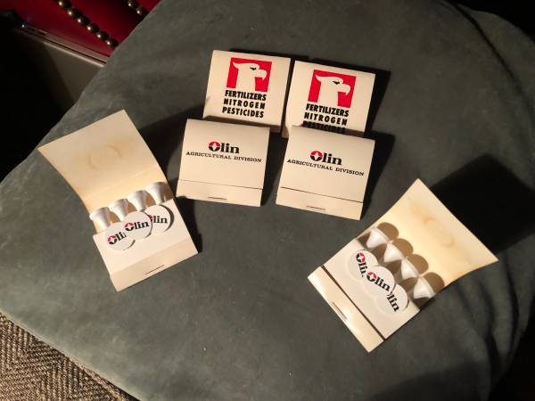 Retro Olin Fertilizer Division  Golf  Tees 1