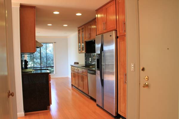 $2675.00 / 1br - 861ft2 - Amplio departamento de 1 dormitorio, unidad esquina en piso superior, 861 pies cuadrados63873331787137123