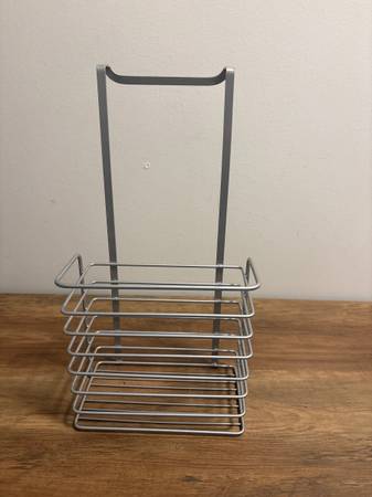 Metal Over-the-Door Basket 1