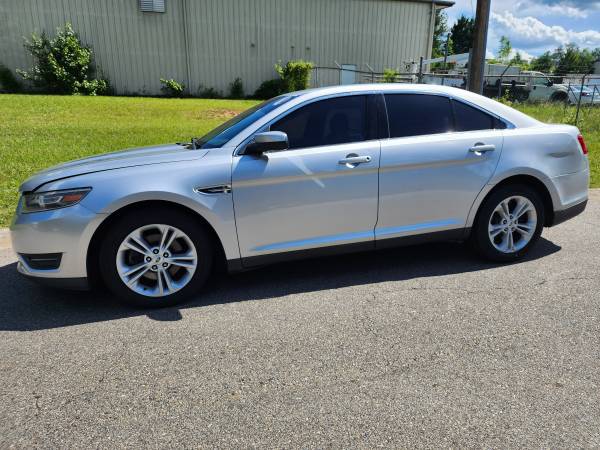 2015 Ford Taurus SEL Drives Great!! - $5,900 (Cumming)63621301166977120