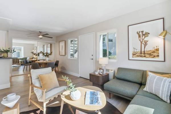 $2,856 / 2br - 940ft2 - 2/bd, Short Term Leases Available, Dishwasher (13656 Hilleary Pl, Poway, CA)63657123937539121