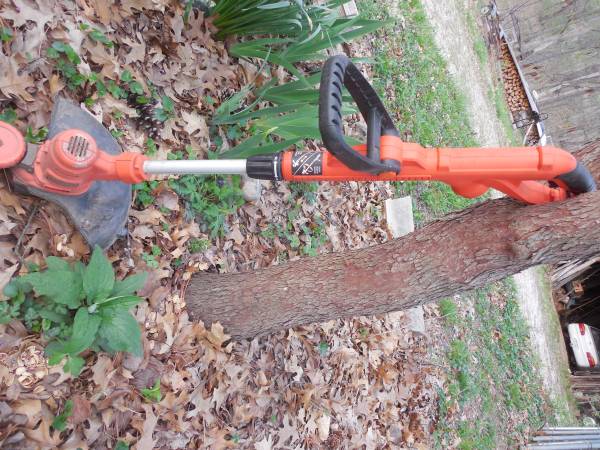 Plug in B&D electric trimmer 1