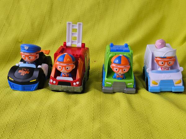 4 Blippi Vehicles Fire Truck Police Car Ice Cream Garbage Truck Toys 1