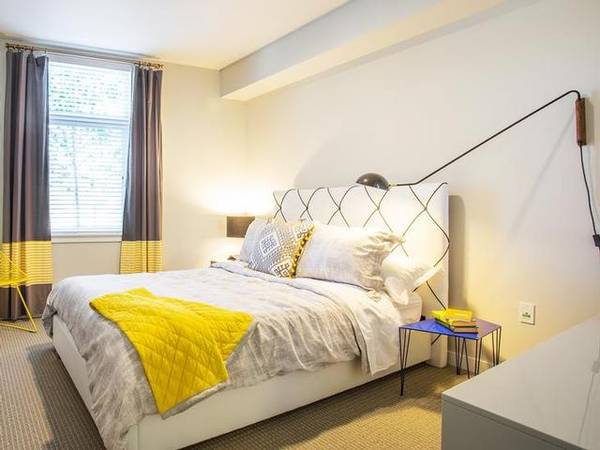 $2,090 / 1hab - 724ft2 - Club social para residentes con billar y salas, Wi-Fi en áreas comunes (1036 7th Ave NW Issaquah WA 98027)63852577337219124