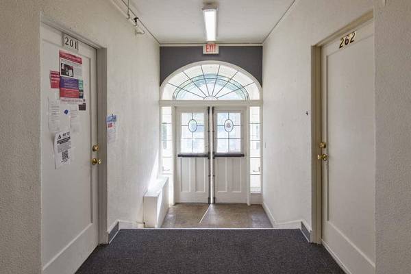 $1,142 / 1br - 371ft2 - Community garden, Common area WiFi available63956503289218123
