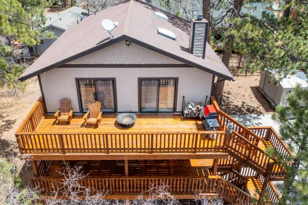 $789,000 / 3br - 2039ft2 - Looking for A Vacation Home ? Click Here (Big Bear Lake)63981529156738123