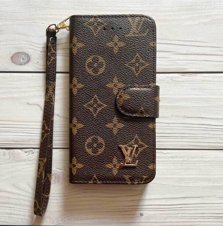 iPhone 16 Cushioned Case for Sale 1