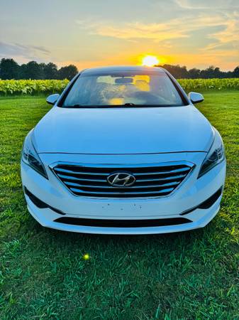 2017 hyundai sonata - $5,725 (Raleigh)63470074458371121