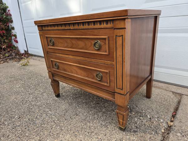 Mid Century Regency Bedside Stand by Drexel Heritage 1
