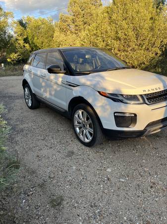 Range Rover Evoque 1