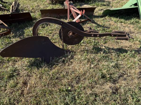 Farmall Cub Plow 1