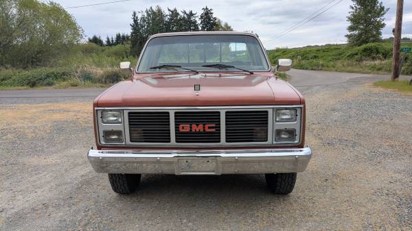 Square Body GMC C2500 Sierra Classic-1986-25000 Miles *Price Reduced!* - $19,900 (Puyallup)63469747574273121