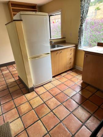 $1,870 / 1br - Artisan Little House (Royal Oaks)64009500336385124