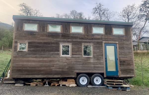 Looking for tiny house parking 1