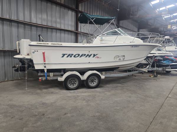 2008 TROPHY 2353 1