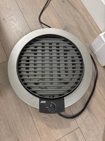 AKO Electric Grill 1