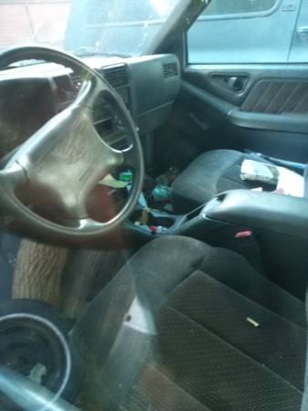 1996 GMC Sonoma pu - $1,400 (Denver)63612382577793122