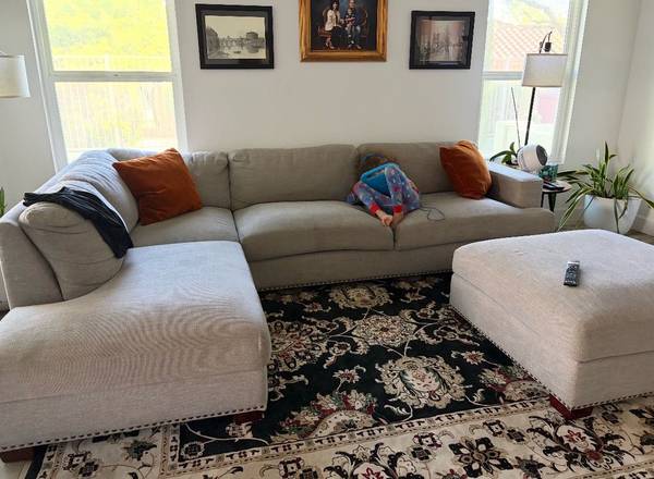 Sectional couch 1