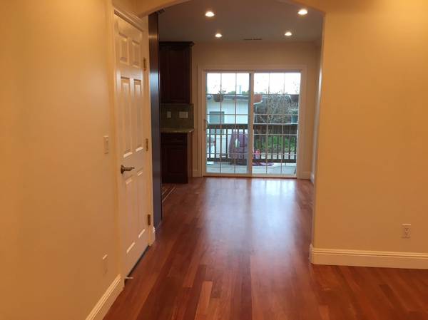 $850 / 135ft2 - 1 bed/ shared bath for rent in Millbrae (Millbrae)63824143701761124