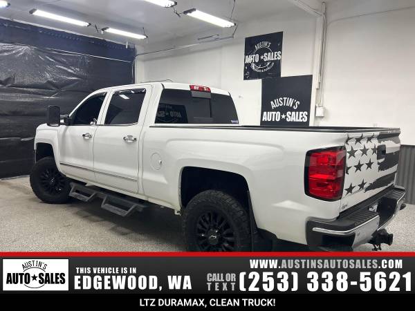 2015 Chevrolet Silverado 2500HD - Photo 4