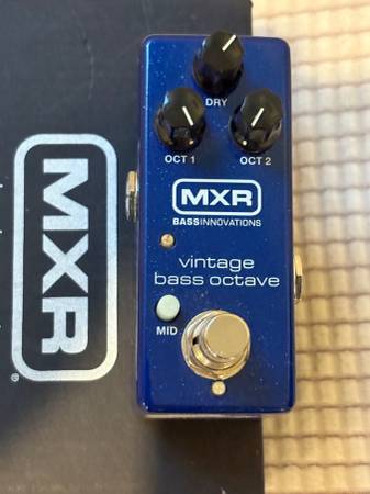 MXR Vintage Bass Octaver 1