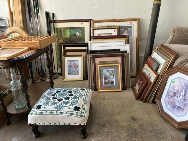 Yard sale photo