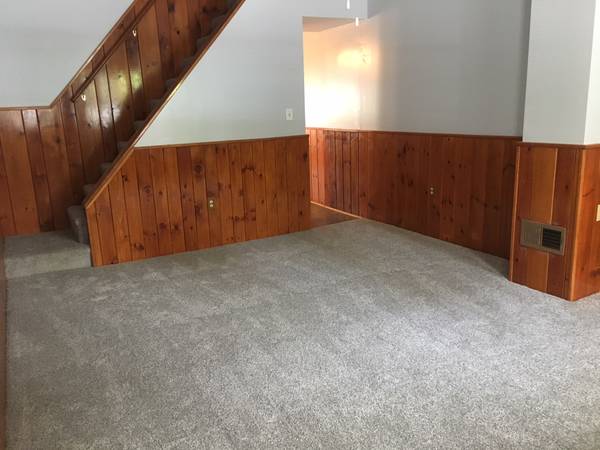 $1,800 / 2br - 1260ft2 - Hampden Charm - 2 bedroom home (half-duplex) $1800/month (Hampden)63694965122433122