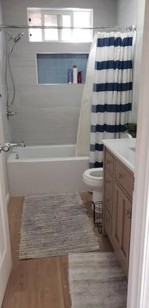 $875 Habitación en Larkfield en casa de 4 habitaciones/2.5 baños, servicios incluidos (santa rosa)63799516567681121