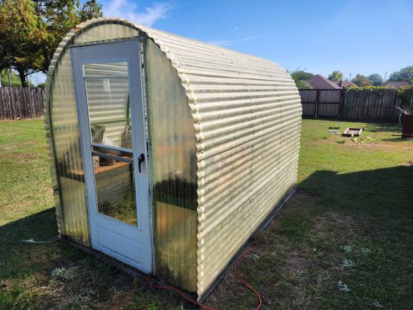 8x10 Prefab Greenhouse 1