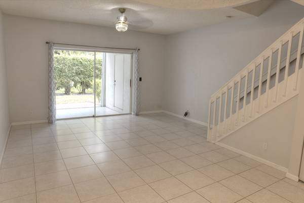 $2,500 / 2br - Townhouse in Intracoastal Delray Beach Community (Delray Beach)63379709794563123