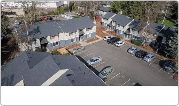 $1,299 / 2br - 975ft2 - TAKE ADVANTAGE OF OUR MOVE IN SPECIAL! 1 MONTH FREE! ON A 12 MONTH LEA (KEIZER)63660412918401120