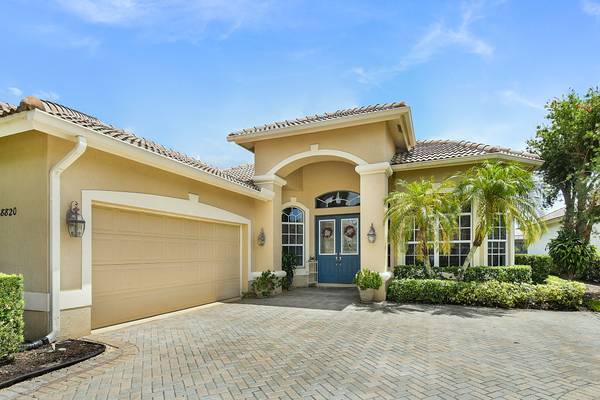 $519,000 / 3br - 2212ft2 - PGA Village 3/2 GEM!! (Port St Lucie)63799984860289120