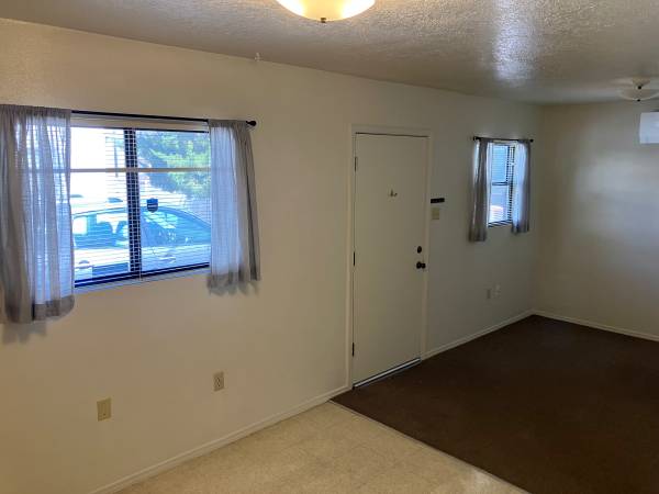 Nob Hill Apartment 1