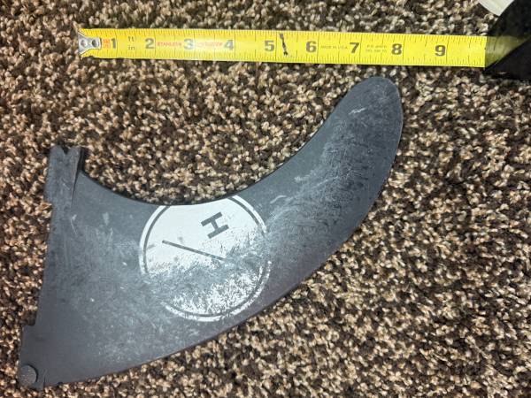 surfboard Fin 1