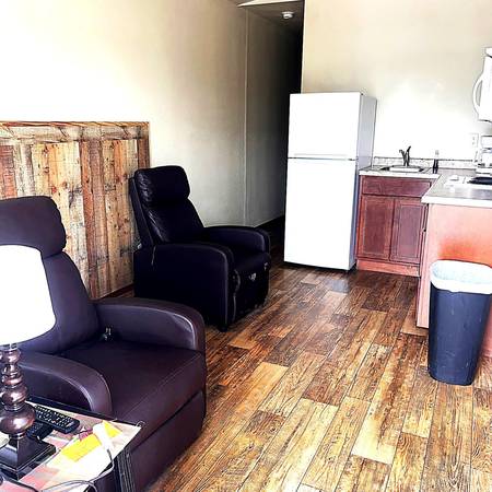 $15,587 / 2br - 320ft2 - Cozy 2 bed, 1 bath Tiny Home For Sale - Move-In Ready (Houston, TX)63924168208771122