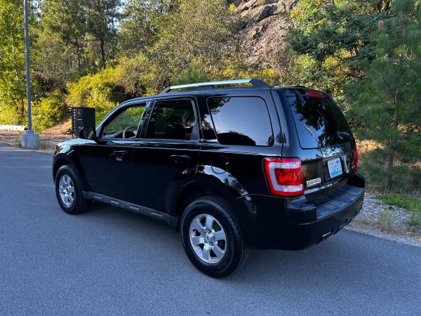 2009 Ford Escape Limited 4x4 - $3,750 (Spokane Valley)63613040359041122