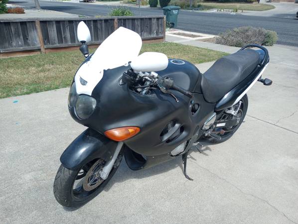 SOLD - Suzuki GSX600F Katana 2003