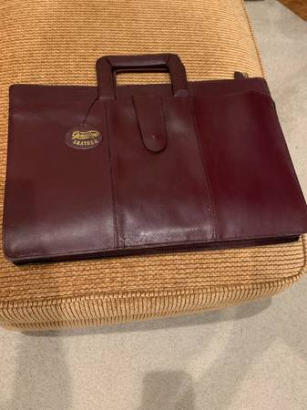 Leather Satchel / Briefcase - scheduled for donation shortly 1