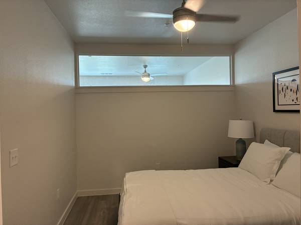 1 bed/1bath - South 1