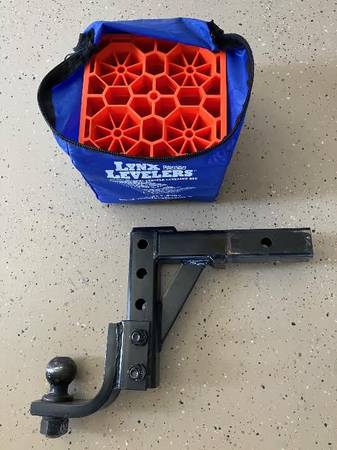 adjustable hitch 1