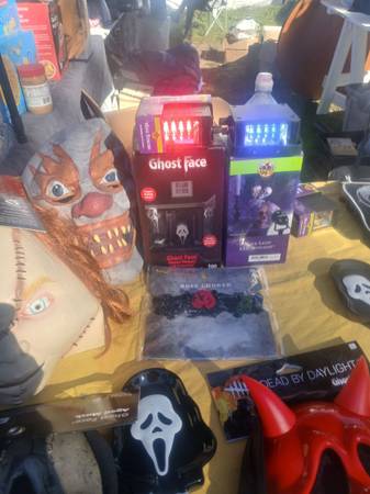 Yard sale photo