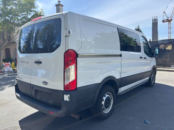 2020 Ford TRANSIT 150 FULL - Photo 9