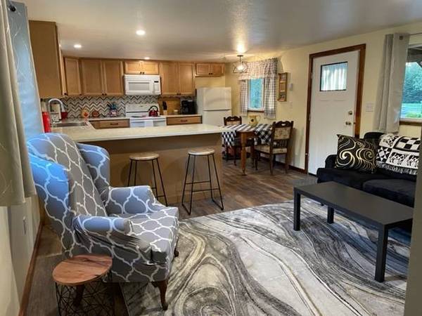 $1,600 / 2br - 900ft2 - Long Beach WA Peninsula (Ocean Park)63914738977155122