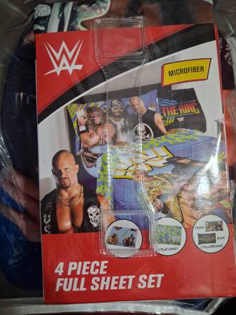 New sheets and comforter full size bed set in packaging wrestling wwe 1