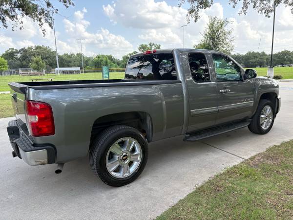 2013 Chevy Silverado 1500 - $8,900 (Houston)63622281329537123