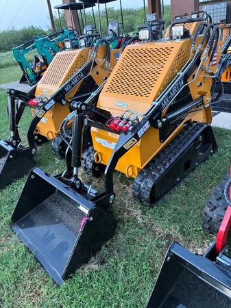 Mini Skid Steer 1