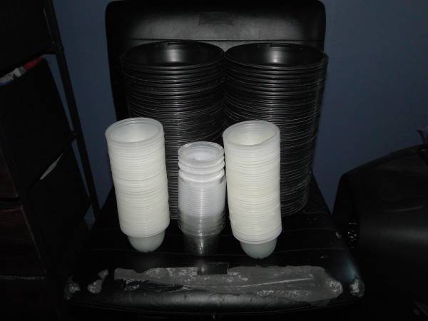 * * 209 PLASTIC CONTAINERS - for TEACHERS * * 1